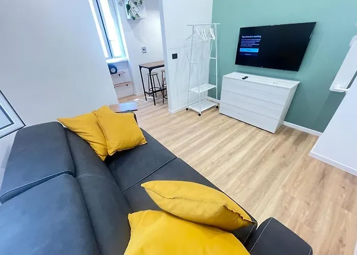 Basilica San Giovanni Appia Antica A Casa Di Amici Rzym